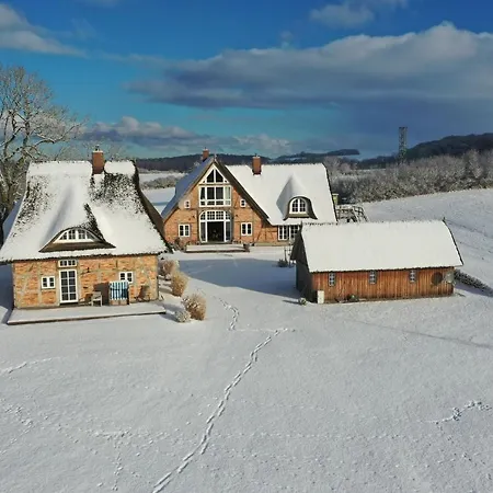 Reethaus Hoheleuchte Holiday home *